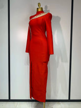 Sparkly Rhinestone Long Sleeve Red Bodycon Bandage Dress Women Wedding Evening Club Party Prom Gowns Luxury Birthday Dresses